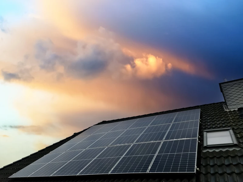installazione-di-pannelli-fotovoltaici
